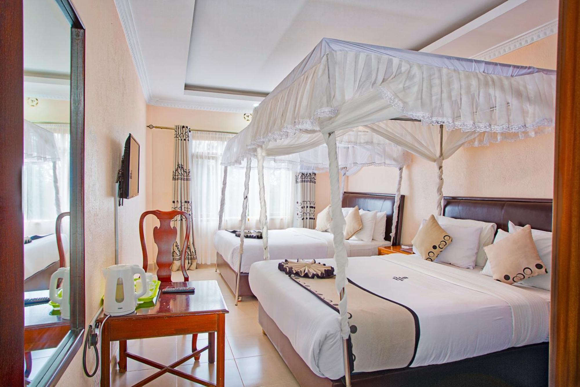 Chambai Hotel 奈瓦沙 外观 照片